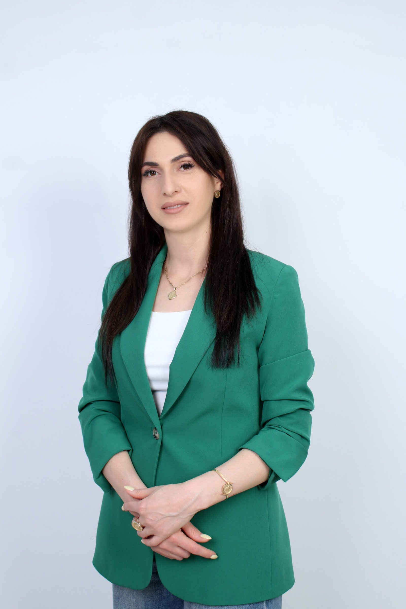 Նորա Իլոյան